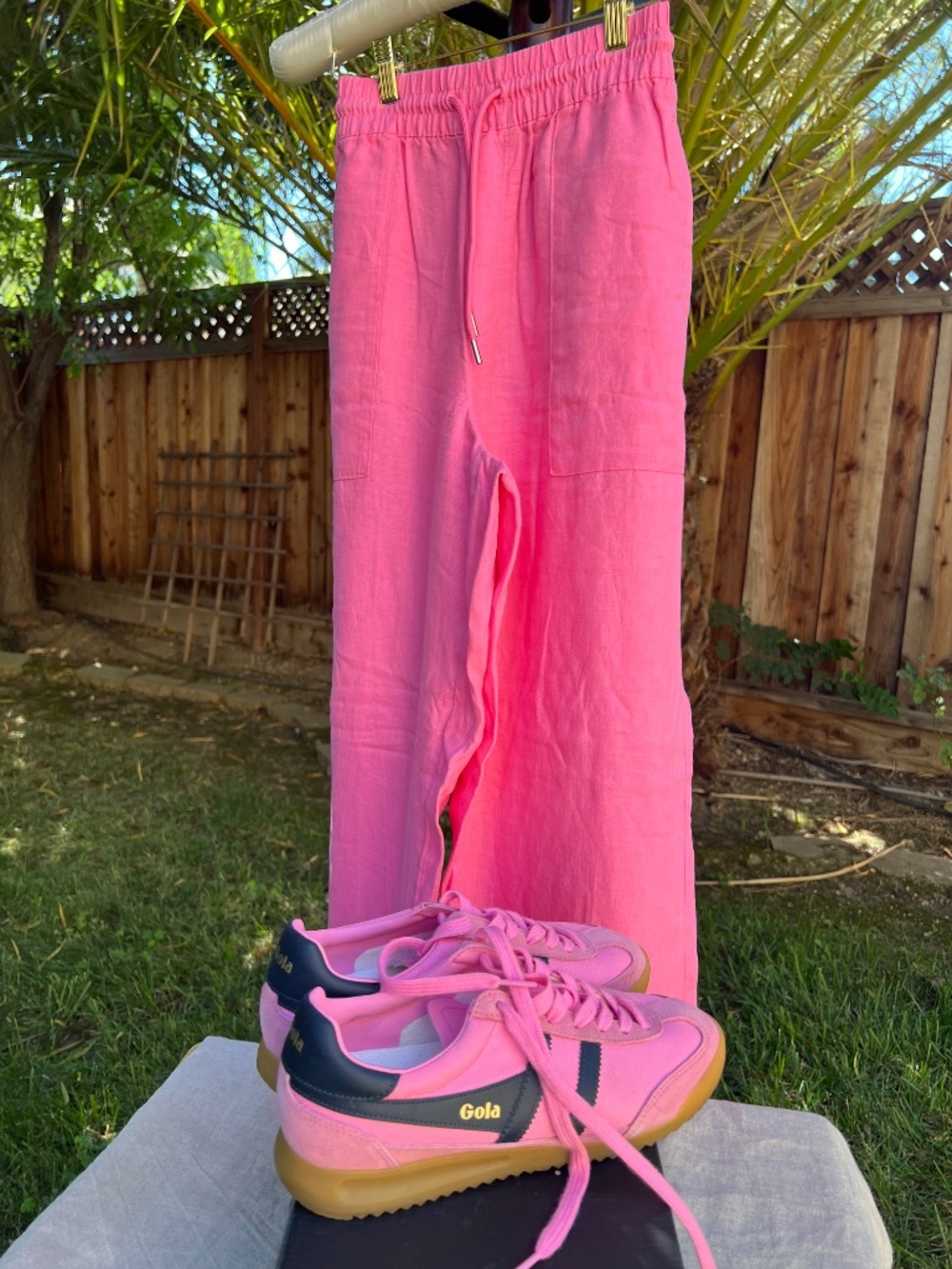 NWT Athleta barbie pink linen pants SZ L + Gola Tornado pink sneakers SZ 8 - Picture 7 of 17